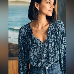 Faherty Emery Peasant Blouse Medium